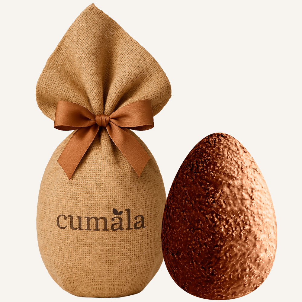Uovo di Pasqua Artigianale con Cioccolato al Latte e Granella di Nocciole da 500 g